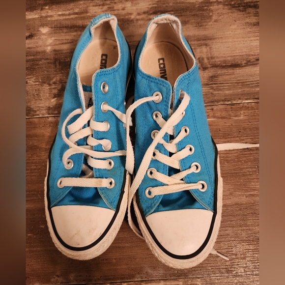 Chuck Taylor turquoise Converse Size W8/M6 - Picture 1 of 8